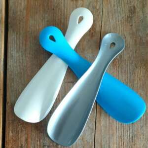 Stevige plastic schoenlepel